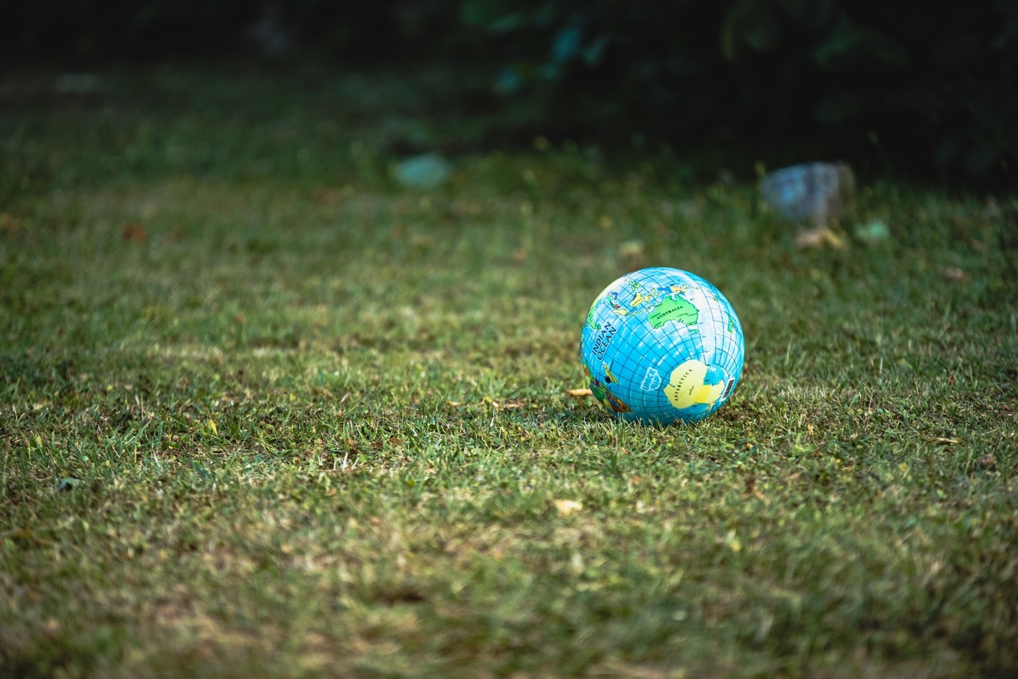 Building Bridges: Fostering Global Dialogue on Sustainability